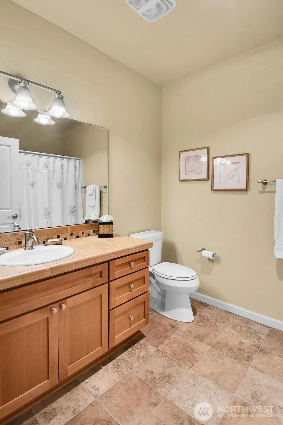 6800 132nd Place SE #E-401 Newcastle, WA 98059