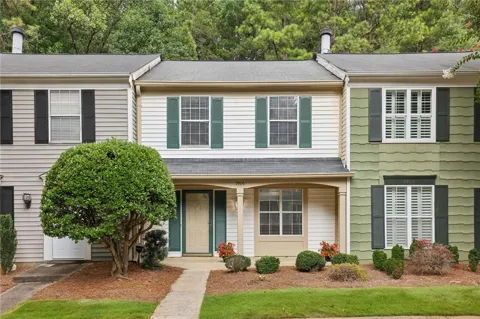 2906 Queen Anne Court