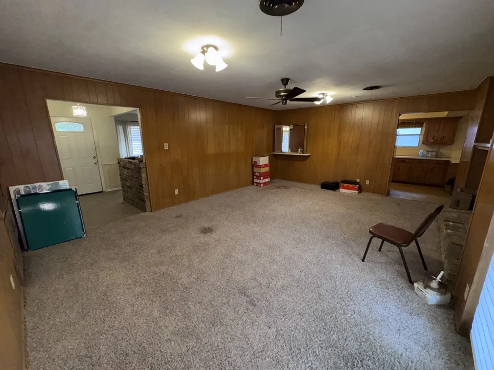 806 Sharpshire Street Grand Prairie, TX 75050