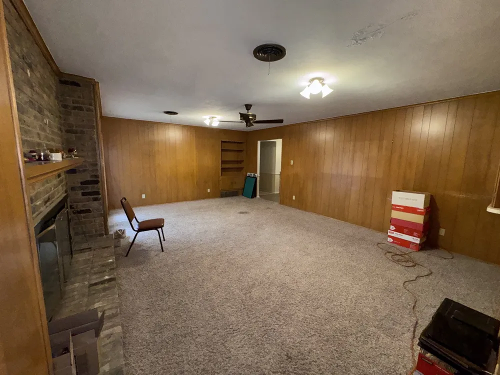 806 Sharpshire Street Grand Prairie, TX 75050