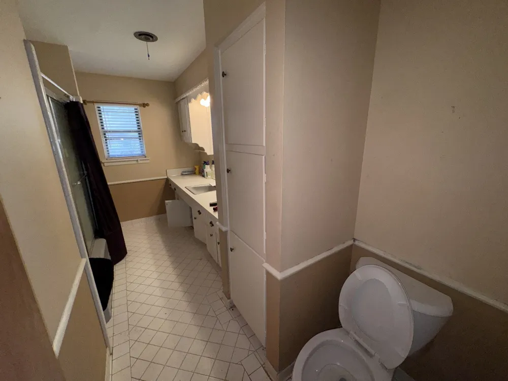 806 Sharpshire Street Grand Prairie, TX 75050