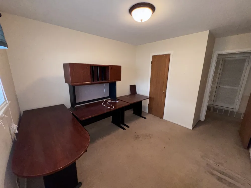 806 Sharpshire Street Grand Prairie, TX 75050