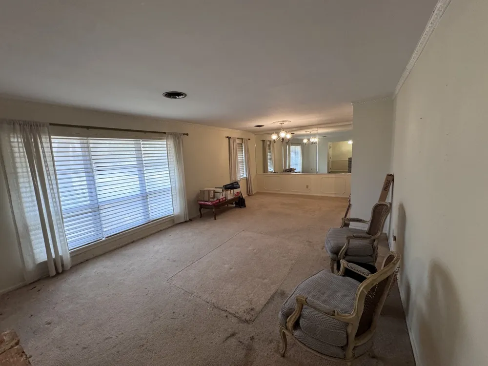806 Sharpshire Street Grand Prairie, TX 75050