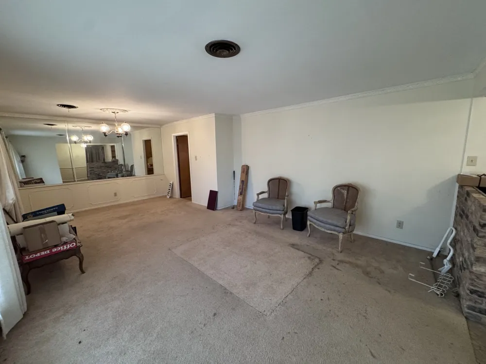 806 Sharpshire Street Grand Prairie, TX 75050