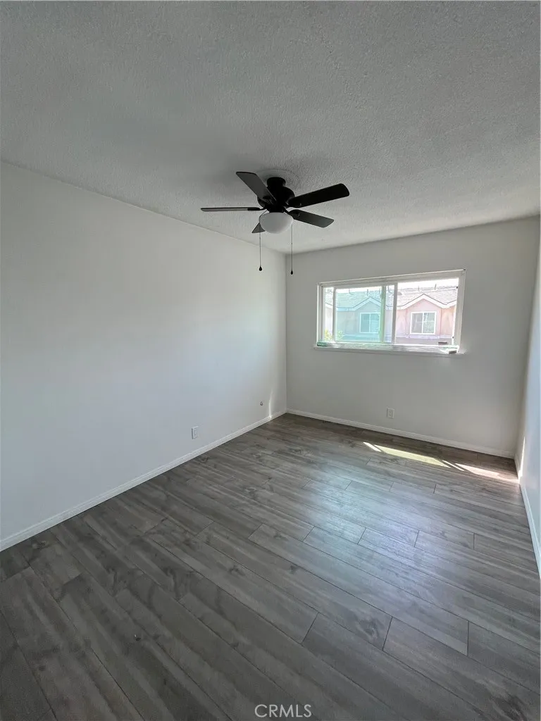 8981 Hildreth Avenue South Gate, CA 90280