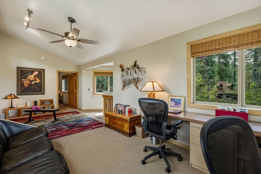55370 Silver Tip Lane Idyllwild, CA 92549