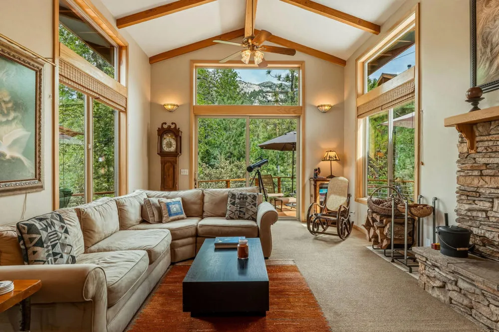 55370 Silver Tip Lane Idyllwild, CA 92549