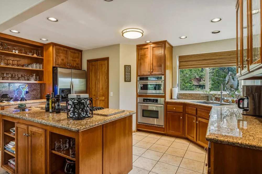 55370 Silver Tip Lane Idyllwild, CA 92549