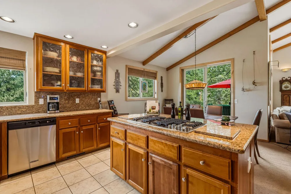 55370 Silver Tip Lane Idyllwild, CA 92549
