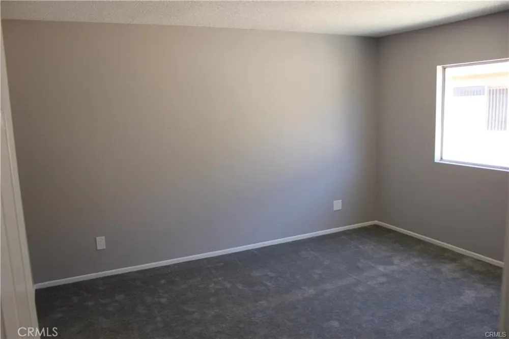 9734 Maple Bellflower, CA 90706