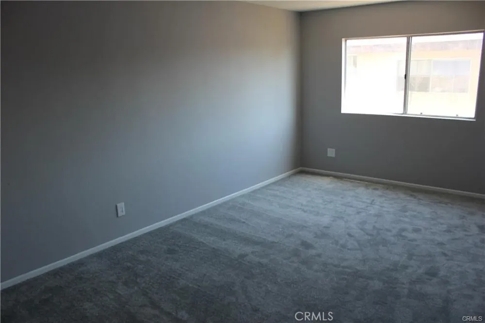 9734 Maple Bellflower, CA 90706