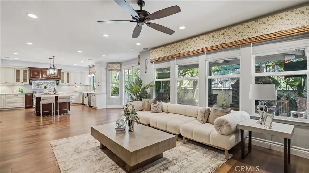 20040 Via Natalie Yorba Linda, CA 92887