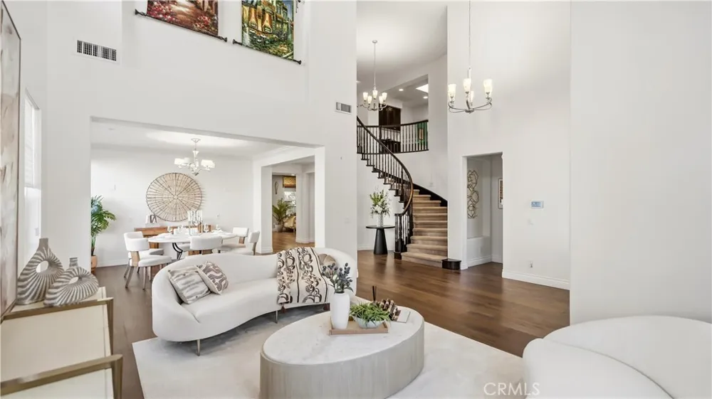 20040 Via Natalie Yorba Linda, CA 92887