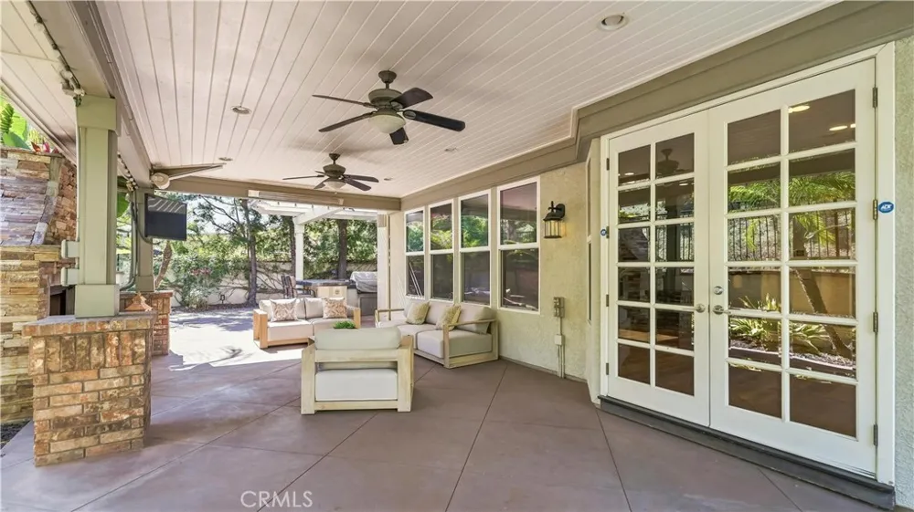 20040 Via Natalie Yorba Linda, CA 92887