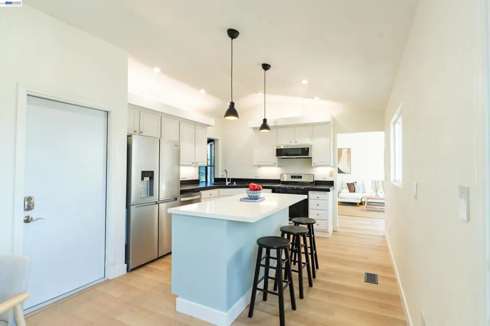 1057 Topsail Drive Vallejo, CA 94591
