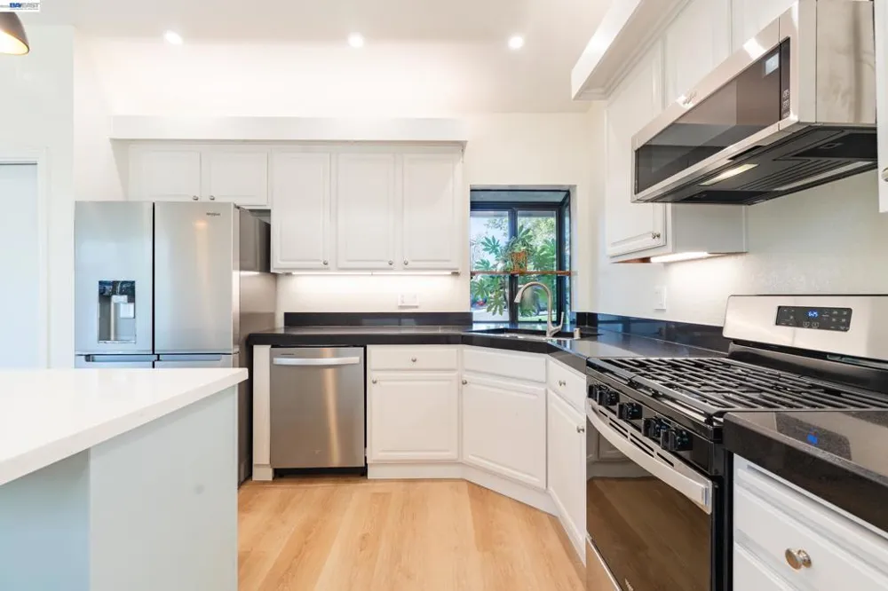 1057 Topsail Drive Vallejo, CA 94591
