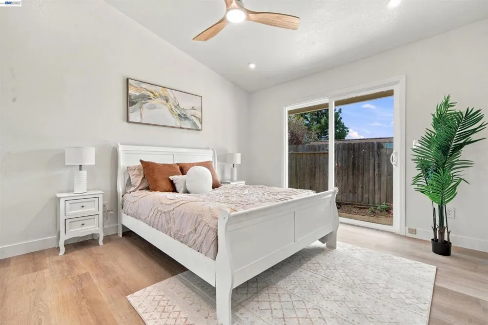 1057 Topsail Drive Vallejo, CA 94591