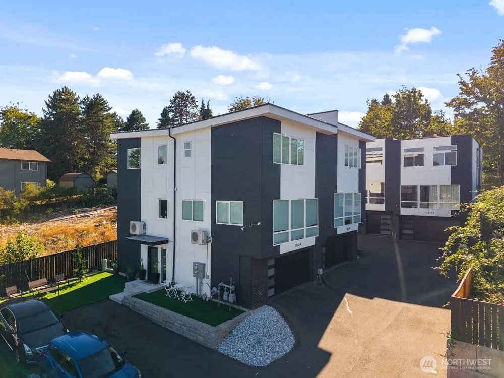 12215 Des Moines Memorial Drive S #B Seattle, WA 98168