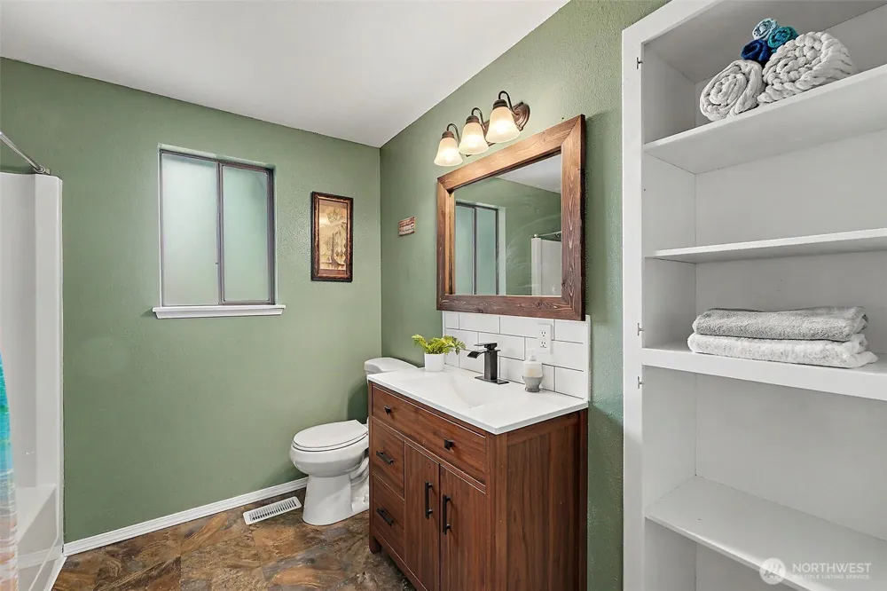 11123 SE Shaw Road Yelm, WA 98597
