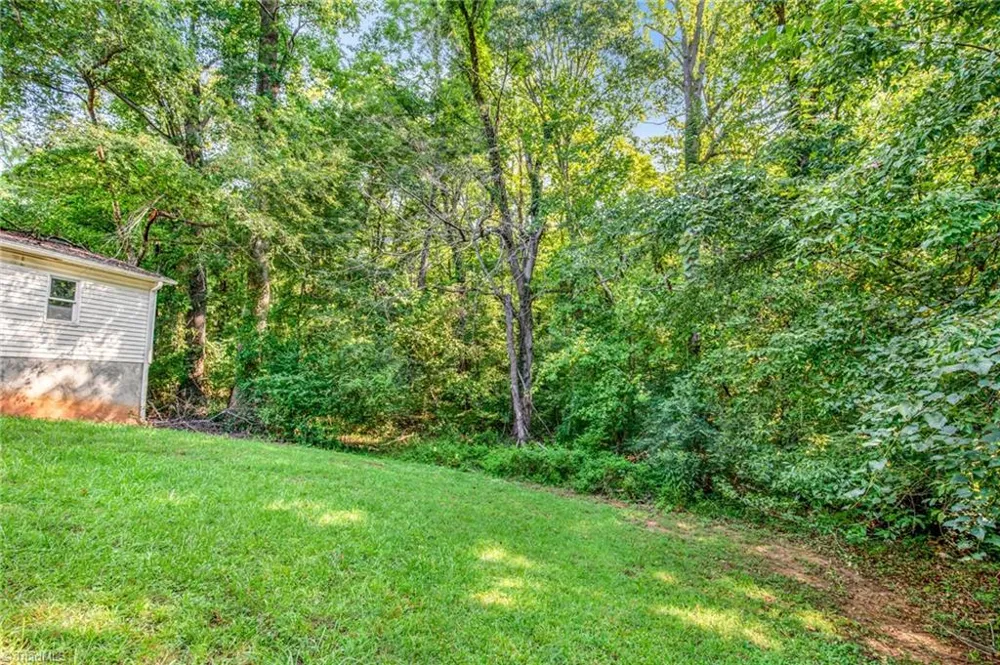 123 Old Linville Road Kernersville, NC 27284