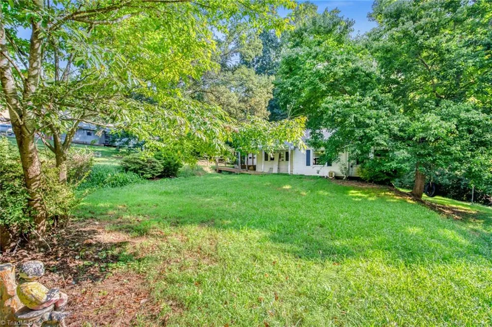 123 Old Linville Road Kernersville, NC 27284