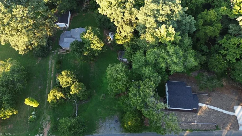 123 Old Linville Road Kernersville, NC 27284