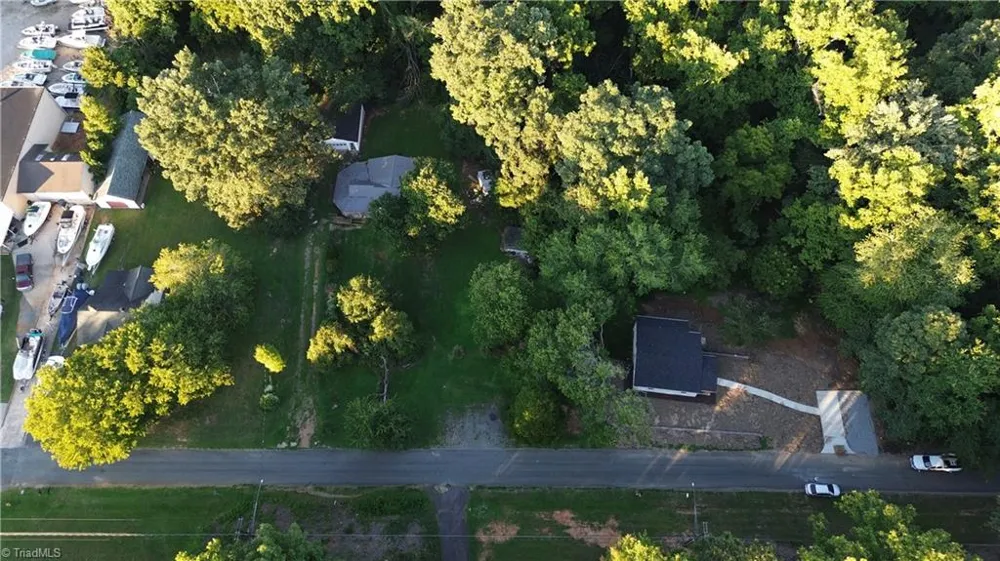 123 Old Linville Road Kernersville, NC 27284