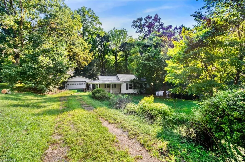 123 Old Linville Road Kernersville, NC 27284