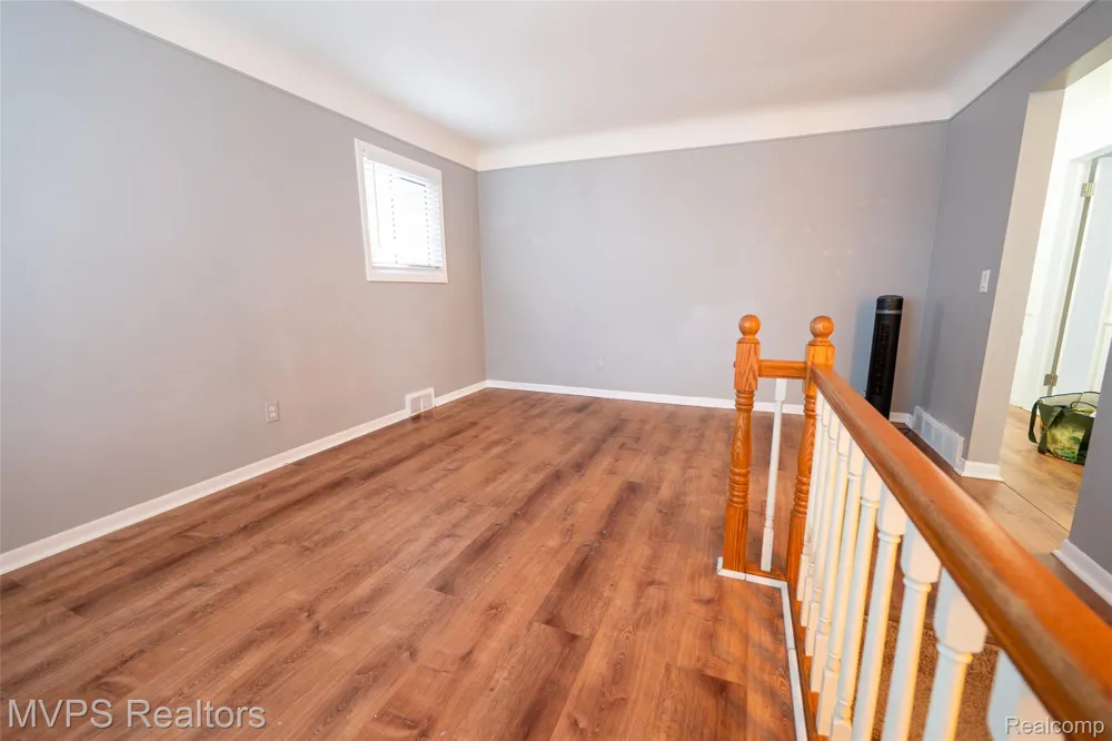 22708 Alger Street St Clair Shores City, MI 48080