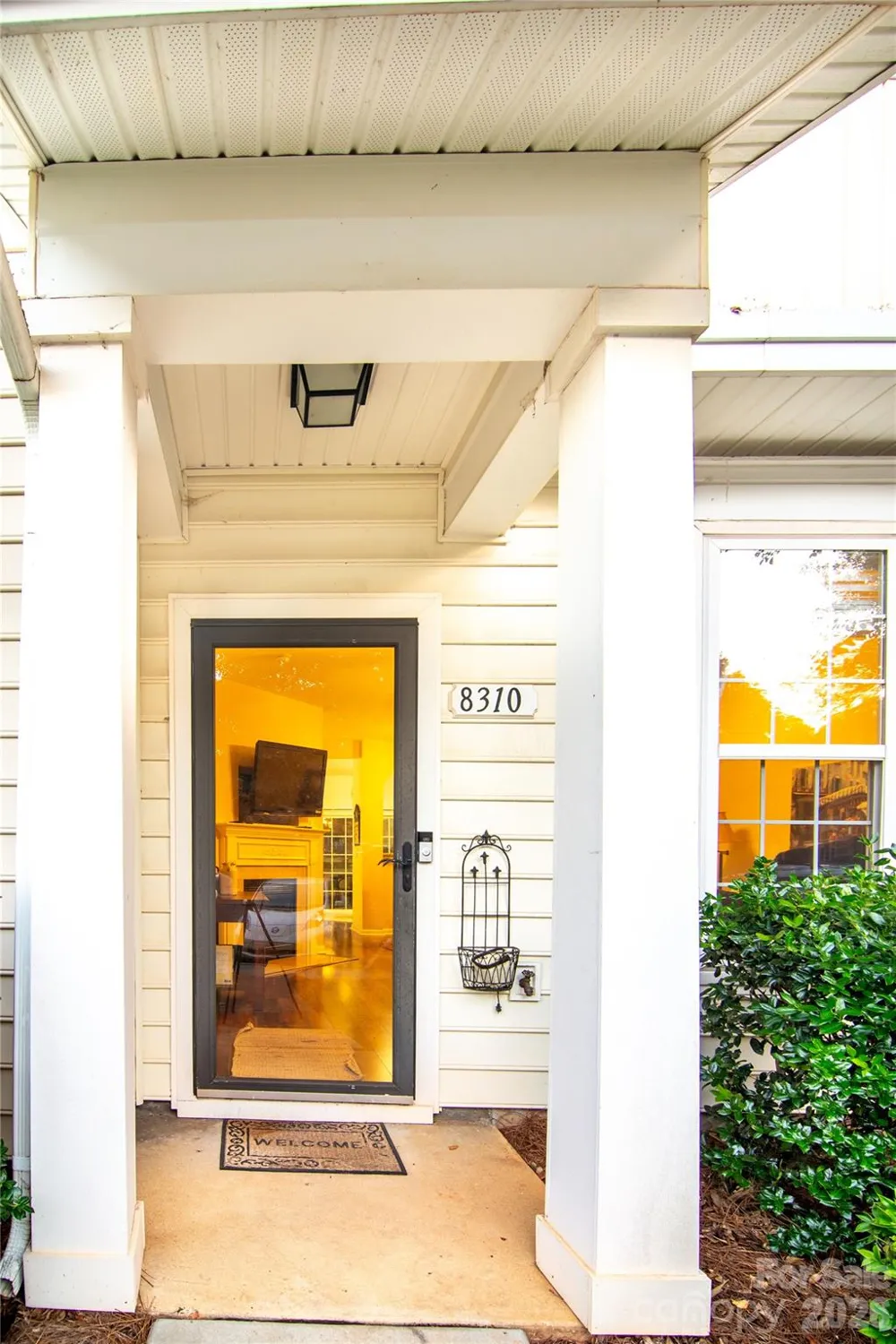 8310 Chaceview Court Charlotte, NC 28269