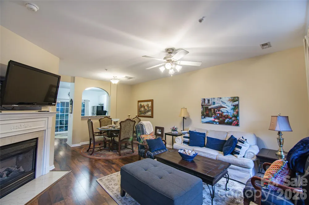 8310 Chaceview Court Charlotte, NC 28269
