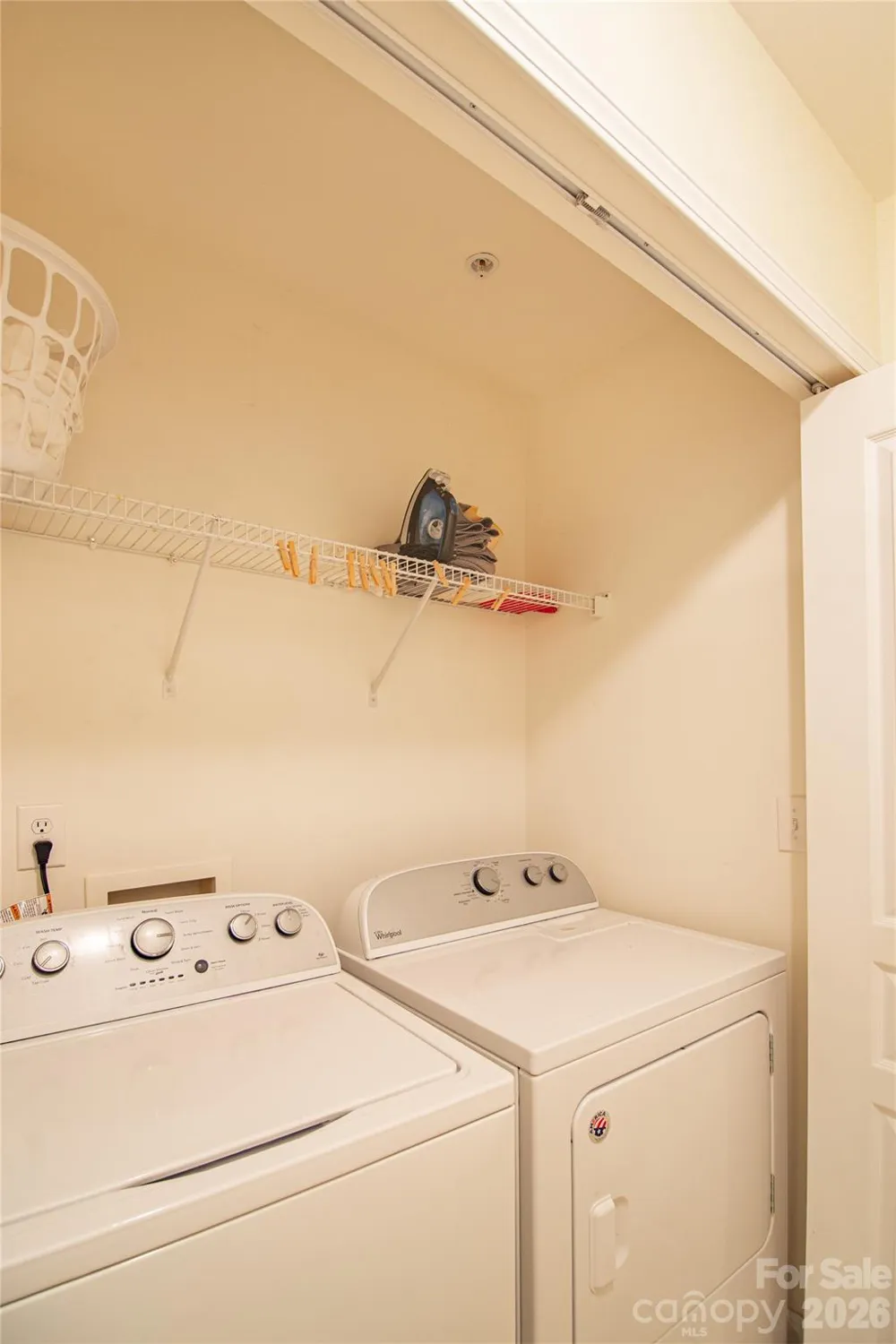 8310 Chaceview Court Charlotte, NC 28269