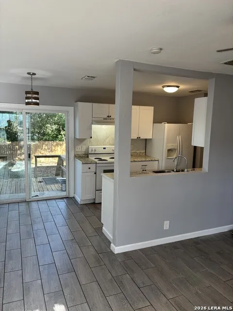 5626 Rose Dawn San Antonio, TX 78250