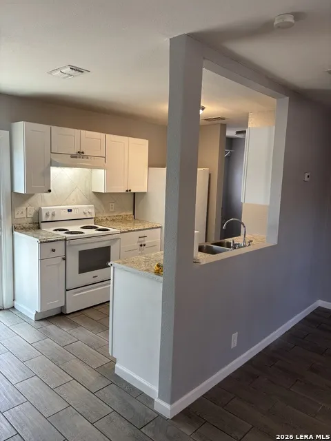 5626 Rose Dawn San Antonio, TX 78250