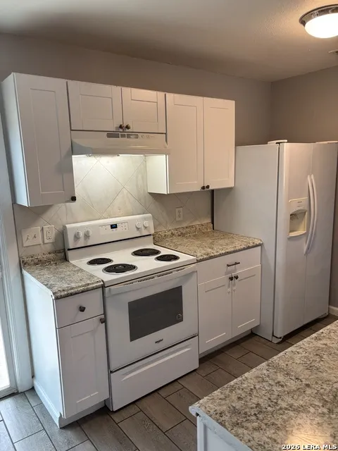 5626 Rose Dawn San Antonio, TX 78250