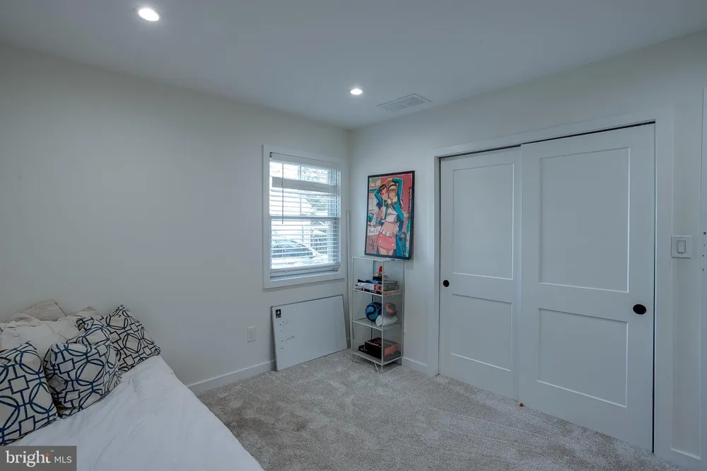 306 HIGH STREET Moorestown, NJ 08057