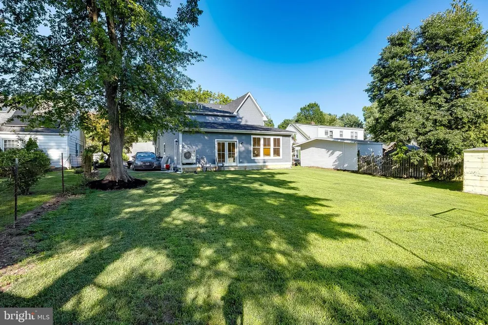 306 HIGH STREET Moorestown, NJ 08057