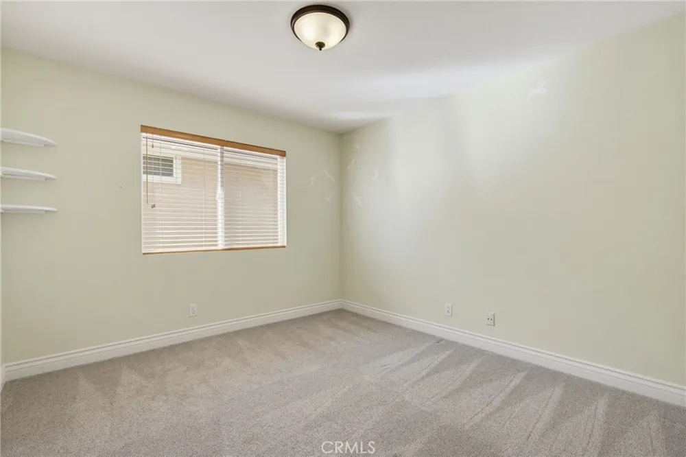 5367 Churchwood Drive Oak Park, CA 91377
