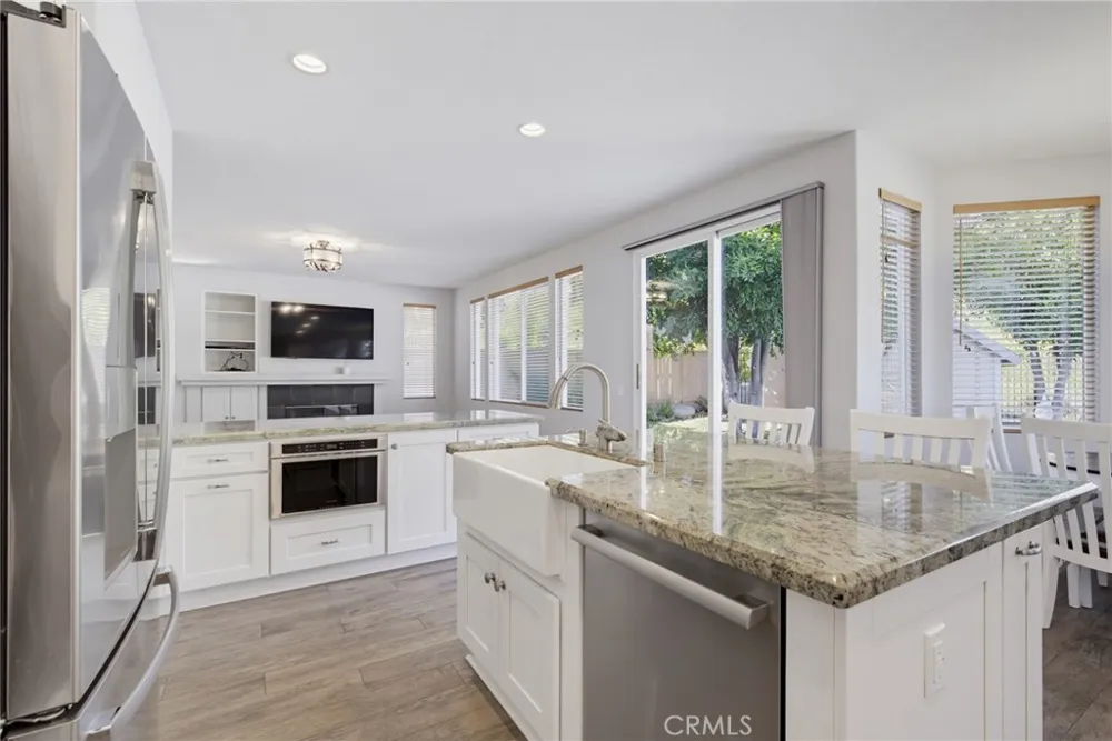 5367 Churchwood Drive Oak Park, CA 91377