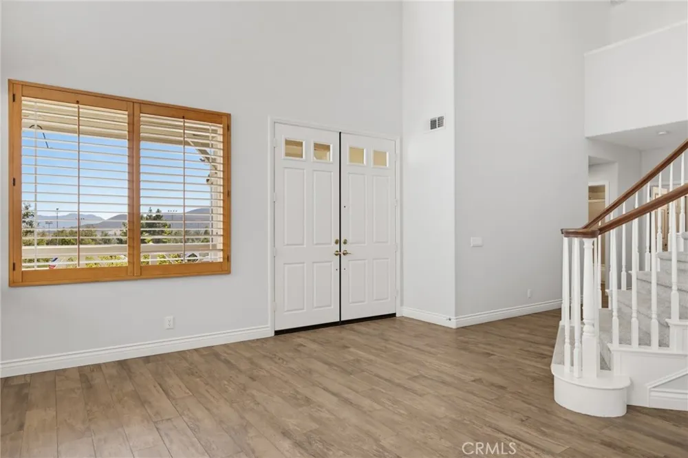 5367 Churchwood Drive Oak Park, CA 91377