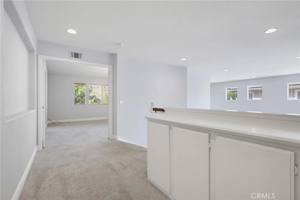 5367 Churchwood Drive Oak Park, CA 91377