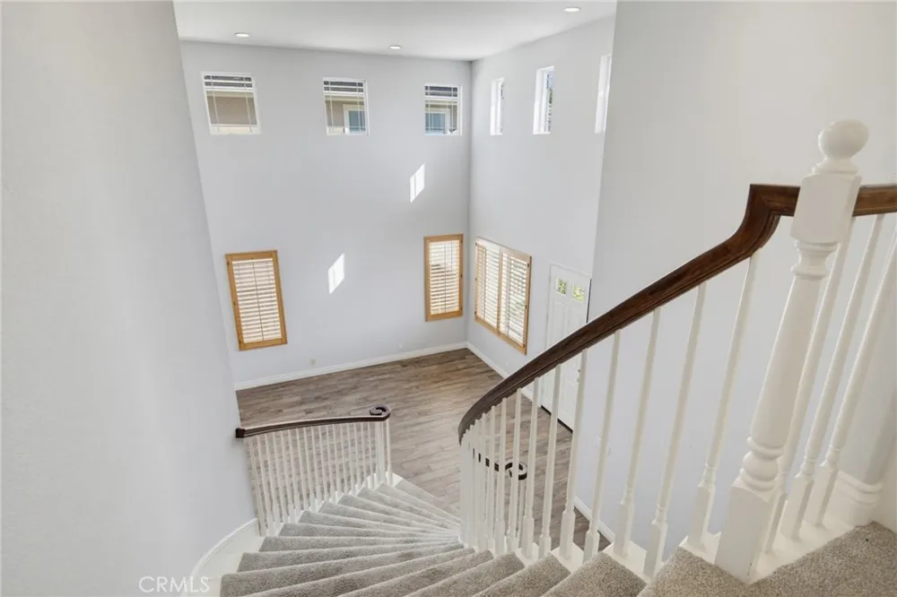 5367 Churchwood Drive Oak Park, CA 91377