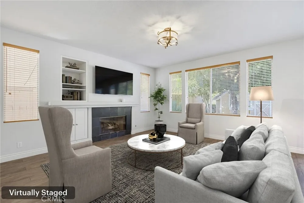 5367 Churchwood Drive Oak Park, CA 91377