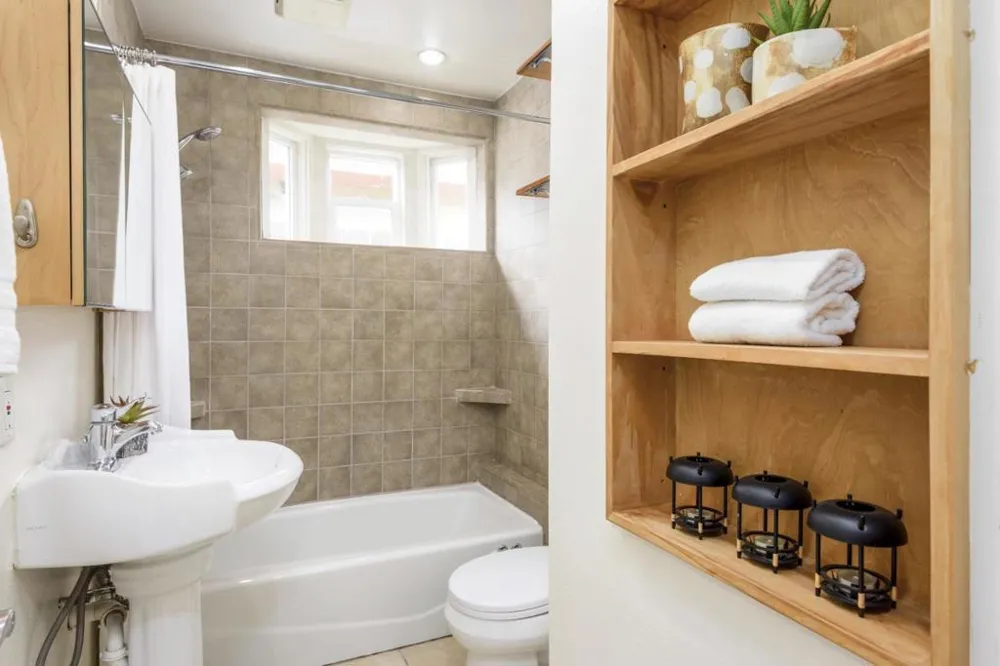 1625 Cottage Grove Avenue San Mateo, CA 94401