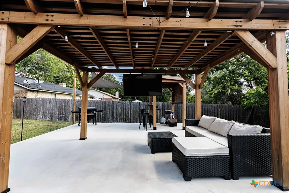 2604 Ridglea Court Killeen, TX 76543