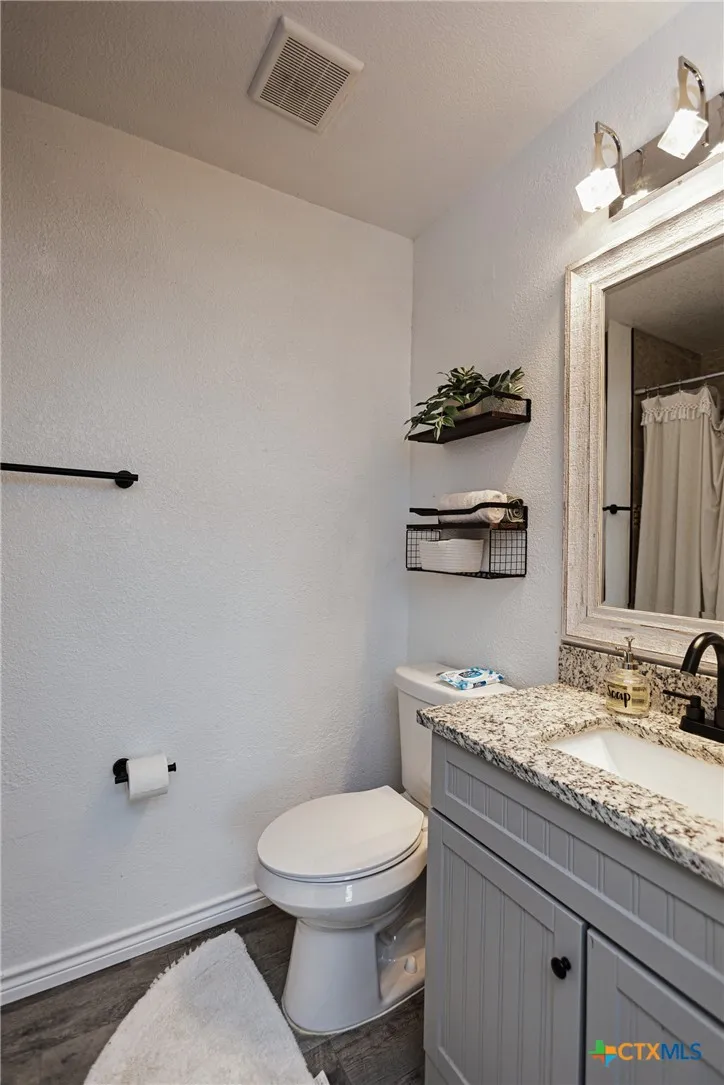 2604 Ridglea Court Killeen, TX 76543