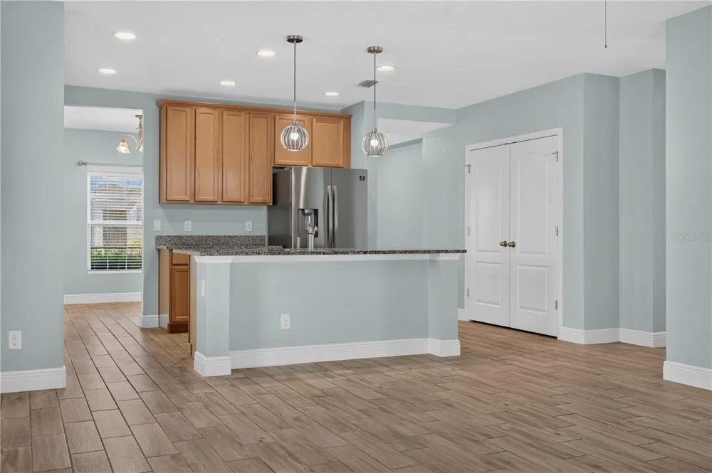 878 BENJAMIN TRAIL Davenport, FL 33837