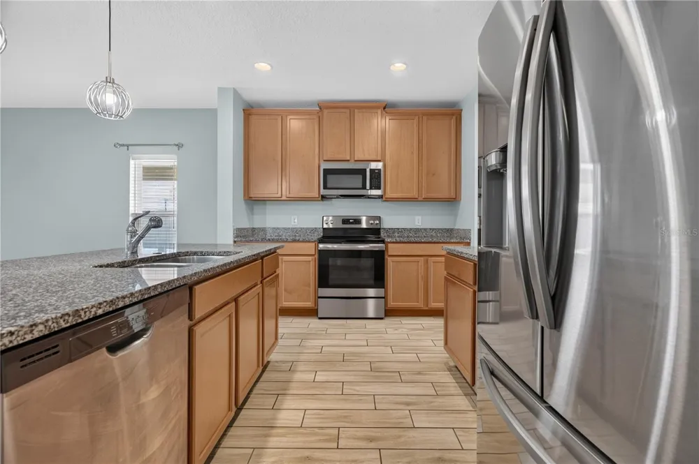 878 BENJAMIN TRAIL Davenport, FL 33837
