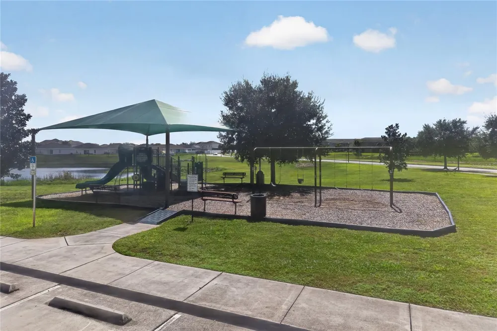 878 BENJAMIN TRAIL Davenport, FL 33837