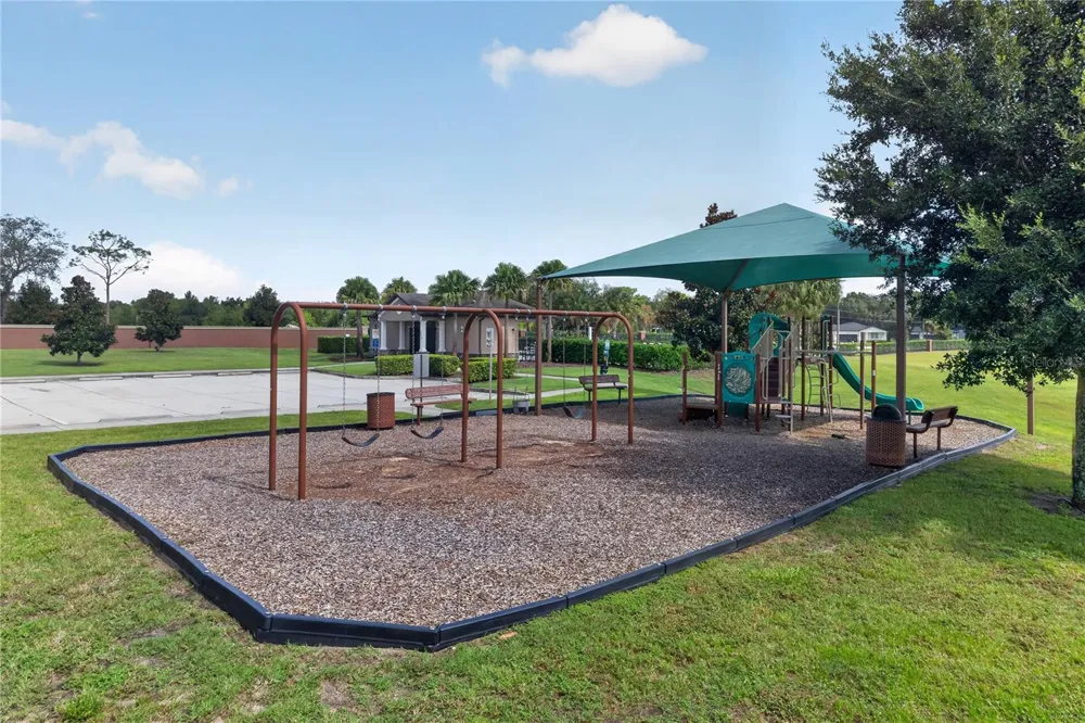 878 BENJAMIN TRAIL Davenport, FL 33837